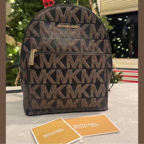 Michael Kors Medium Black & Brown Logo Backpack. Adina MD - Great Condition - Picture 2 of 10